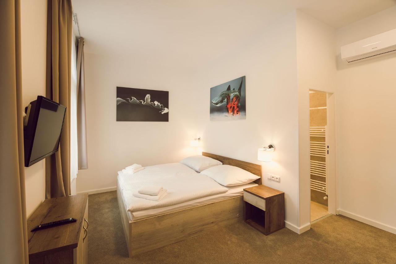 คิงส์ เรสซิเดนซ์ Hotel ปราก ภายนอก รูปภาพ