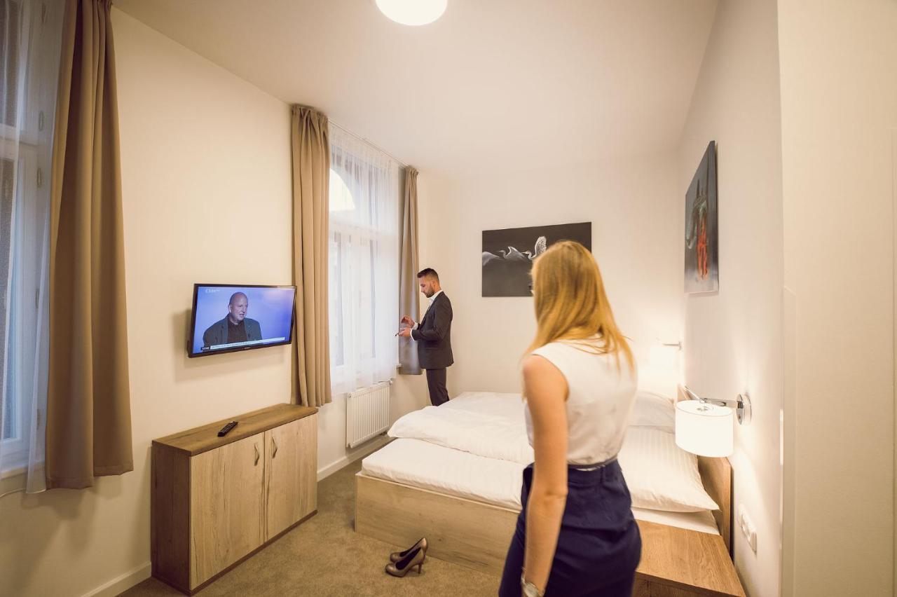 คิงส์ เรสซิเดนซ์ Hotel ปราก ภายนอก รูปภาพ